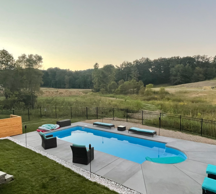 Agape Pools & Outdoor Escapes (Charlestown,&nbspIN)